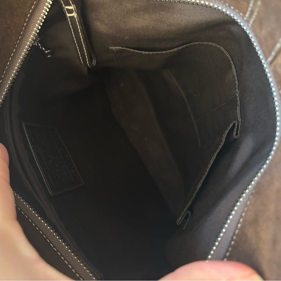 Vintage Suede Coach East-West large crossbody. Excellent cond. Dark Brown - Picture 5 of 12